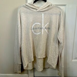 Pullover hoodie